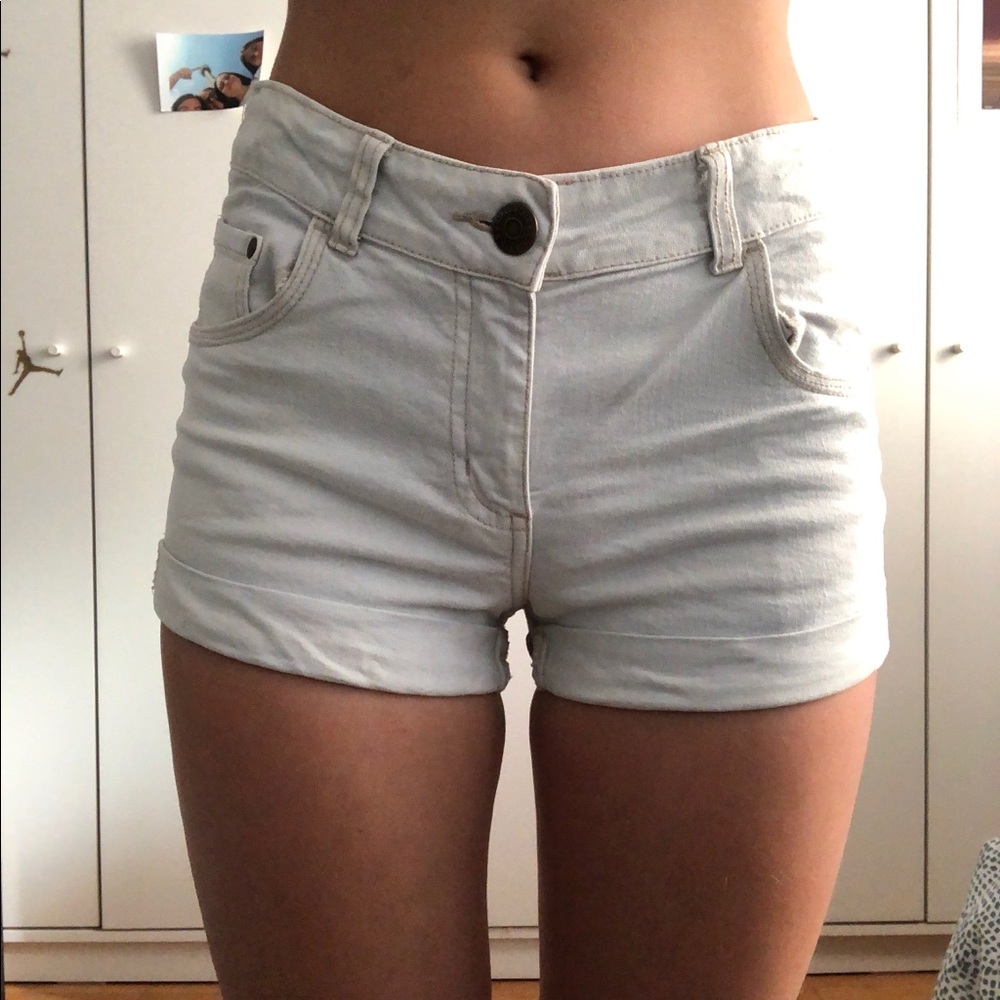 Light denim shorts